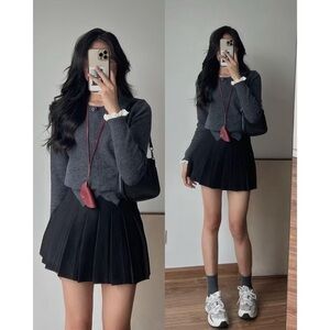 Elegant Black Pleated Skirt